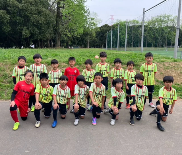 .
2025年度　鹿嶋市U-10リーグ開幕戦

vs.大野sss  4-0 ○
vs.SCCIEL  2-0 ○

開幕戦、無失点で良いスタートができました👏

対戦チーム、関係者の皆さま
ありがとうございました。

#セレクション
#強化クラス
#サッカー
#サッカークラブ
#メンタルトレーニング
#フィジカルトレーニング
#鉾田市
#潮来市
#神栖市
#行方市
#鹿嶋市
#ジュニアユース
#FC鹿嶋
#fc_kashima
#FC鹿嶋ジュニアユース
#あしざるFC
#tanukifactory
⁡