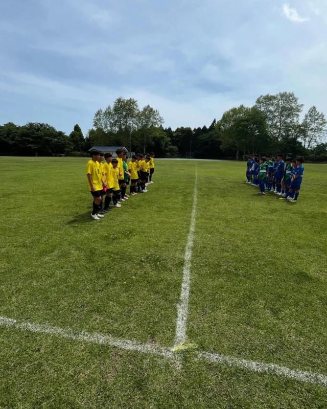 【ジュニアユースU13】

TRM

日時　2025/ 5/11
vs  FCヴェレン大洗

会場　大洗高校グラウンド

1本目　1-0
2本目　2-0
3本目　1-0
4本目　3-1
5本目　4-1

得点者
久米正悟　5点　中1 (牛堀SSS) 
瀬尾歩夢　3点　中1 (大野SSS) 
坂戸龍斗　1点　中1 (潮来SSS) 
谷口大翔　1点　中1 (延方SS)
米川聖夜　1点　中1 (FC鹿嶋ジュニア)

対戦していただいたFCヴェレン大洗の皆様、ありがとうございました🙇‍♂️

#FC鹿嶋
#fc_kashima
#FC鹿嶋ジュニアユース
#ジュニアユース
#セレクション
#強化クラス
#サッカー
#サッカークラブ
#メンタルトレーニング
#フィジカルトレーニング
#鉾田市
#潮来市
#神栖市
#行方市
#鹿嶋市
#あしざるFC
#tanukifactory